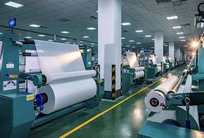 中國巨石生產的電子紡織布。中國巨石供圖