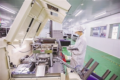 石嘴山:征程萬里風(fēng)正勁 使命千鈞再奮蹄