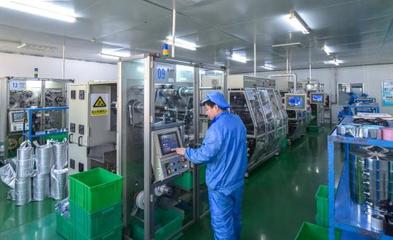 「上市公司春節(jié)不打烊」銅峰電子:沖刺開門紅,春節(jié)期間生產(chǎn)經(jīng)營與項(xiàng)目建設(shè)齊頭并進(jìn)